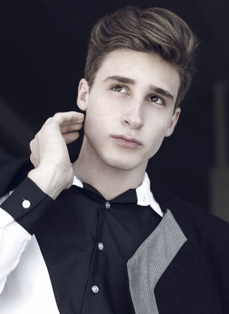 fondo 1 e1563933270161 MaatModels https://www.maatmodels.com.ar/wp-content/uploads/2021/05/Portada-Mayo-FB-Maat.jpg